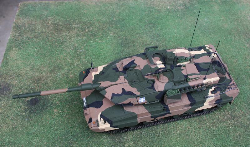 Leopard 2A6EX Griechenland HobbyBoss 1-35 Hellinger Othmar 04.jpg